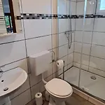 格伦霍夫阿尔特瑙酒店